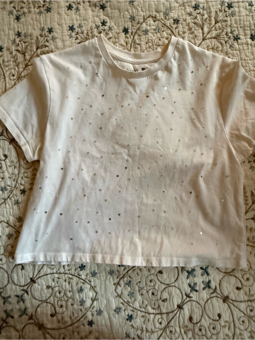 Francesca's Collections White Short Sleeve Sequin Tee